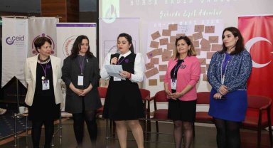 Osmangazi Belediyesi'nden Türkiye'ye örnek Kadın Çalıştayı