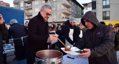 Osmangazi'de gönül sofraları Geçit Mahallesi'nde kuruldu