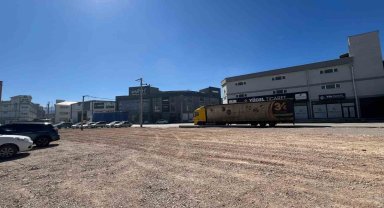 Sanayi bölgesinde otopark alanları artıyor