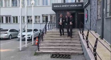 Sosyal medyadan yardım toplayıp, yardım paralarını kendisi alan sosyal medya fenomeni tutuklandı