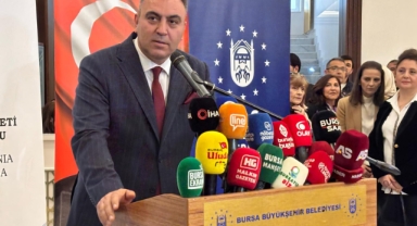 Zer-i Náb Tezhip Sergisi Bursa’da Sanatseverlerle Buluştu