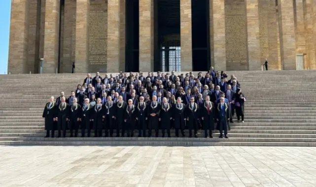 AYM Heyeti 64. Kuruluş Yıl Dönümünde Anıtkabir’i Ziyaret Etti