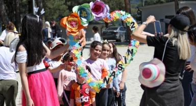 Bursa’da 23 Nisan’da Çocuklar Patili Dostlarla Buluştu