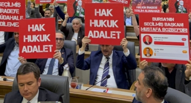 Bursa Meclisi’nde Kriz Patladı: CHP’den Sert Protesto, Siyaset Alev Alev!