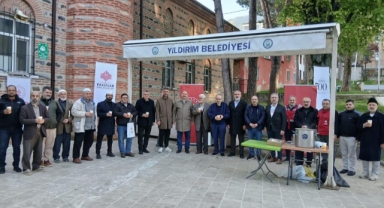 Bursa’nın Fethinin 700. Yılında Namazgâh Camii’nde Tarihi Gelenek Yeniden Canlandı