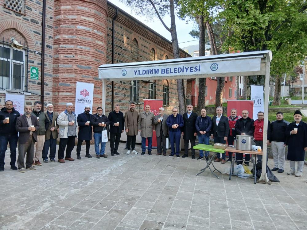 Bursa’nın Fethinin 700. Yılında Namazgâh Camii’nde Tarihi Gelenek Yeniden Canlandı
