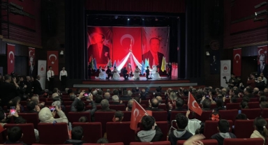 Bursa Valiliği, 23 Nisan'ı coşku dolu kutladı!