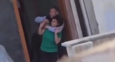 Cezaevi firarisi 5 kişiyi rehin aldı, sevgilisini yaraladı