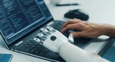 Deepfake Teknolojili Dolandırıcılık Girişimi Avukat Sayesinde Bozuldu