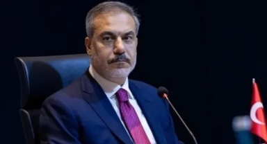 Dışişleri Bakanı Fidan'dan barış diplomasisi trafiği