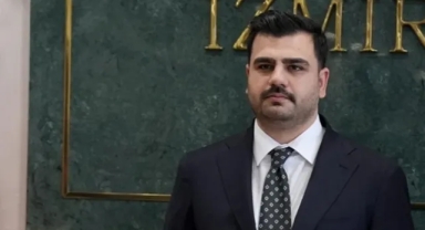 Eyyüp Kadir İnan’dan AK Parti Logolu Kart Kullanımına Tepki