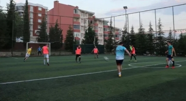 Halı Saha Maçları ve Kalp Sağlığı: Ani Tehlikelere Dikkat