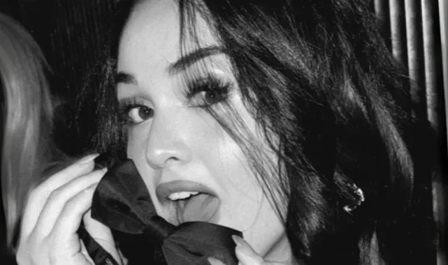 Hüsnü Şenlendirici’nin Kızı Naz Şenlendirici Yeni Şarkısıyla Sahneye Çıktı