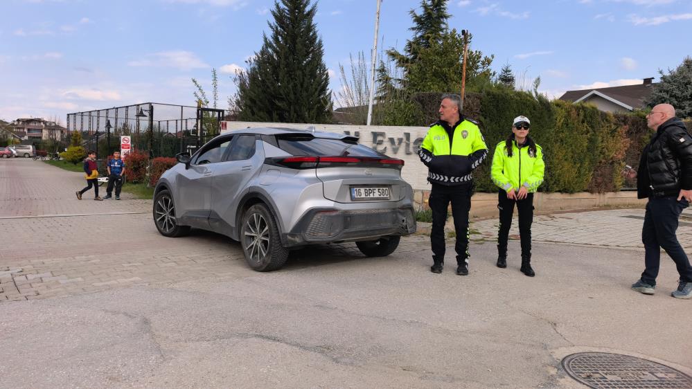 İnegöl’de Cip ile Motosiklet Çarpıştı: 2 Yaralı