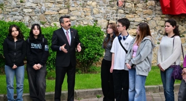 Kuruluştan Fethe Kadim Bursa Projesi: Oktay Yılmaz Gençlere Bursa’nın Fethini Anlattı