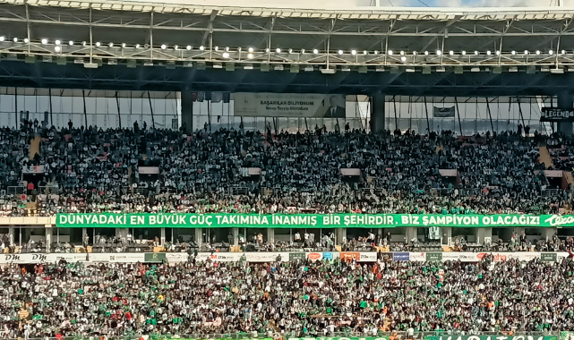 Maç Başlamadan Olay Çıktı: Tribünde Kavgaya polis anında müdahale etti