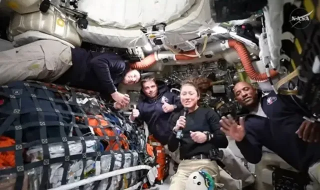 NASA Artemis II Mürettebatı Ay'a Yolculuğunu Sürdürüyor