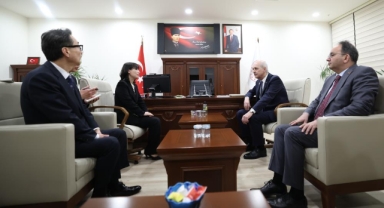 Numan Kurtulmuş’tan Hastanede Sangsoo Jun’a Ziyaret