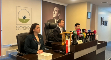 Osmangazi Belediyesi’nde 2025 Faaliyet Raporu Meclisten Geçti: Erkan Aydın Gelir Artışı ve Tasarruf Hamlelerini 