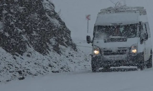 Türkiye'de İki Mevsim Bir Arada: Bahar ve Kış Aynı Anda Yaşanıyor