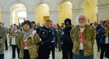 Washington’da İran Protestosu: Kongre’de Gözaltılar ve Savaş Karşıtı Eylem