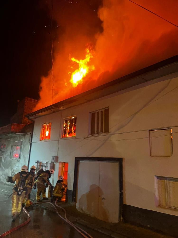 Yenişehir’de Feci Yangın: 30 Yaşındaki Kişi Hayatını Kaybetti