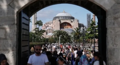 Yerli Turistlerin Harcamaları 555 Milyar Lirayı Aştı