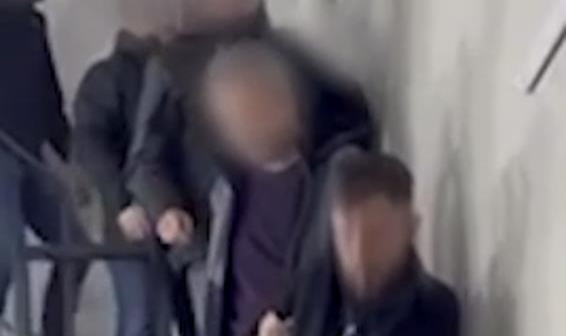 Yıldırım’da tavan arasında gizlenen uyuşturucu ele geçirildi