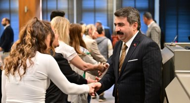 Başkan Oktay Yılmaz belediye personeliyle bayramlaştı