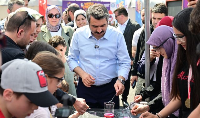 Gençler bilim ve teknoloji festivalinde buluştu