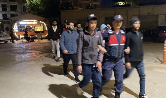 İnegöl’de Kaçak Göçmen Operasyonu: 7 Yabancı Uyruklu Yakalandı