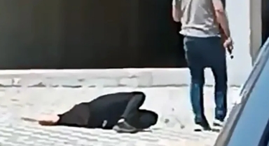 Adana’da Kanlı Olay: Emekli Polis, Kendisine Bıçakla Saldırdığı İddia Edilen Oğlunu Vurdu
