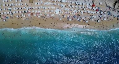 Antalya’da Plajlarda Sigara Yasağı Başlıyor 