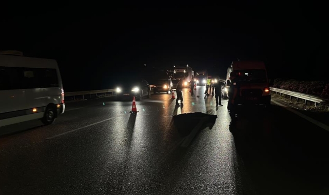 Bursa Çevre Yolu’nda feci kaza: Otobanda karşıya geçmek isteyen şahıs hayatını kaybetti