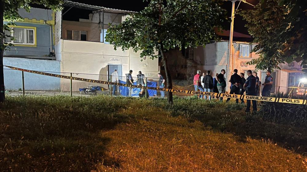 Bursa’da Gece Yarısı Dehşeti: Silahlı Kavgada Karı-Koca Hayatını Kaybetti 