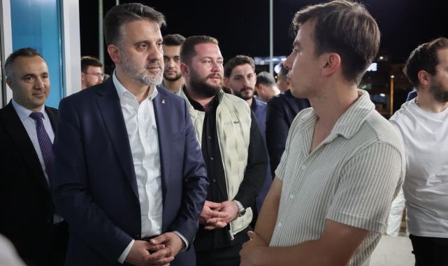 Büyükşehir’den Sınav Dönemindeki Gençlere Destek: Ücretsiz Çorba ve Konforlu Çalışma Alanı