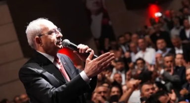 CHP'de Makam Odası ve Disiplin Krizi Gündemde