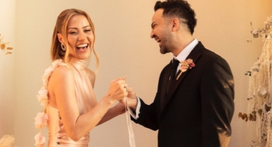 Derya Uluğ ve Asil Gök nişanlandı: 10 yıllık ilişkide evlilik yolunda ilk adım 