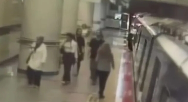 Gayrettepe metrosunda yankesicilik: cep telefonu çalındı, şüpheli yakalandı