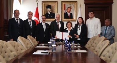 İnegöl’e 7 Birimli Aile Sağlığı Merkezi Müjdesi! Bağış Protokolü İmzalandı
