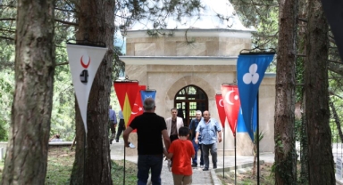 İnegöl’ün Fatihi Turgut Alp, Turgutalpköy’de Düzenlenen Törenle Anıldı
