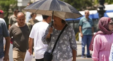 Meteoroloji Uyardı: Kavurucu Sıcaklar Geliyor! Bazı Bölgelerde 40 Derece Hissedilecek