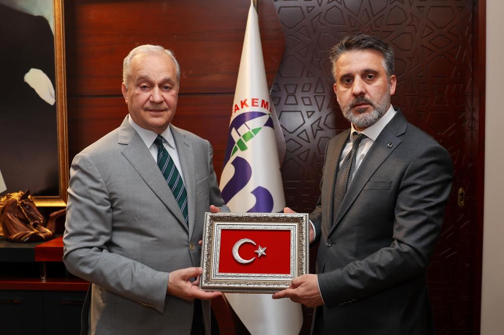 Şahin Biba’dan Mustafakemalpaşa’ya Hizmet Sözü: Millet Bahçesi ve B Kafe Müjdesi 
