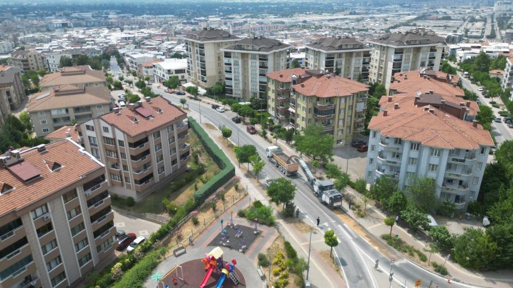 Bursa Büyükşehir’den Üçevler’e Asfalt Hamlesi: Denizciler Caddesi Yenileniyor