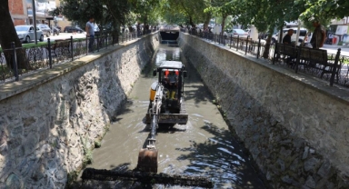 BUSKİ Son 3 Ayda 21 Kilometre Dere Temizledi