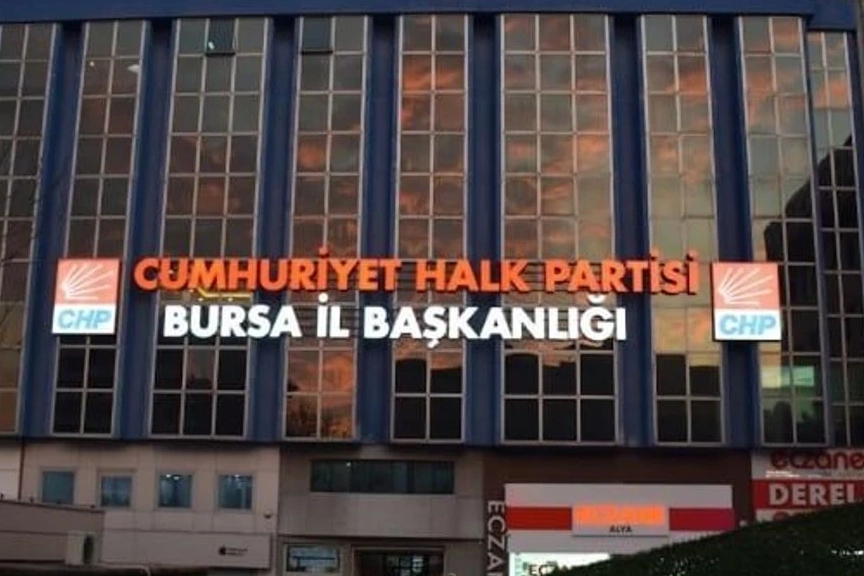 CHP Bursa İl Yönetimi resmen göreve başladı