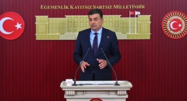 CHP'de Olağanüstü Kurultay Hamlesi! Mahkemeye Başvuracaklar