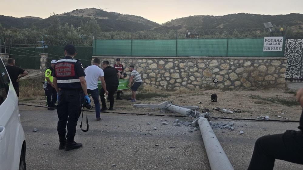 Yardıma koşan genç elektrik akımına kapılarak hayatını kaybetti 