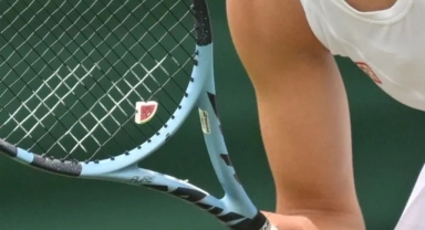 Zeynep Sönmez’den Wimbledon’da Filistin Mesajı! Karpuz Simgesi Dikkat Çekti