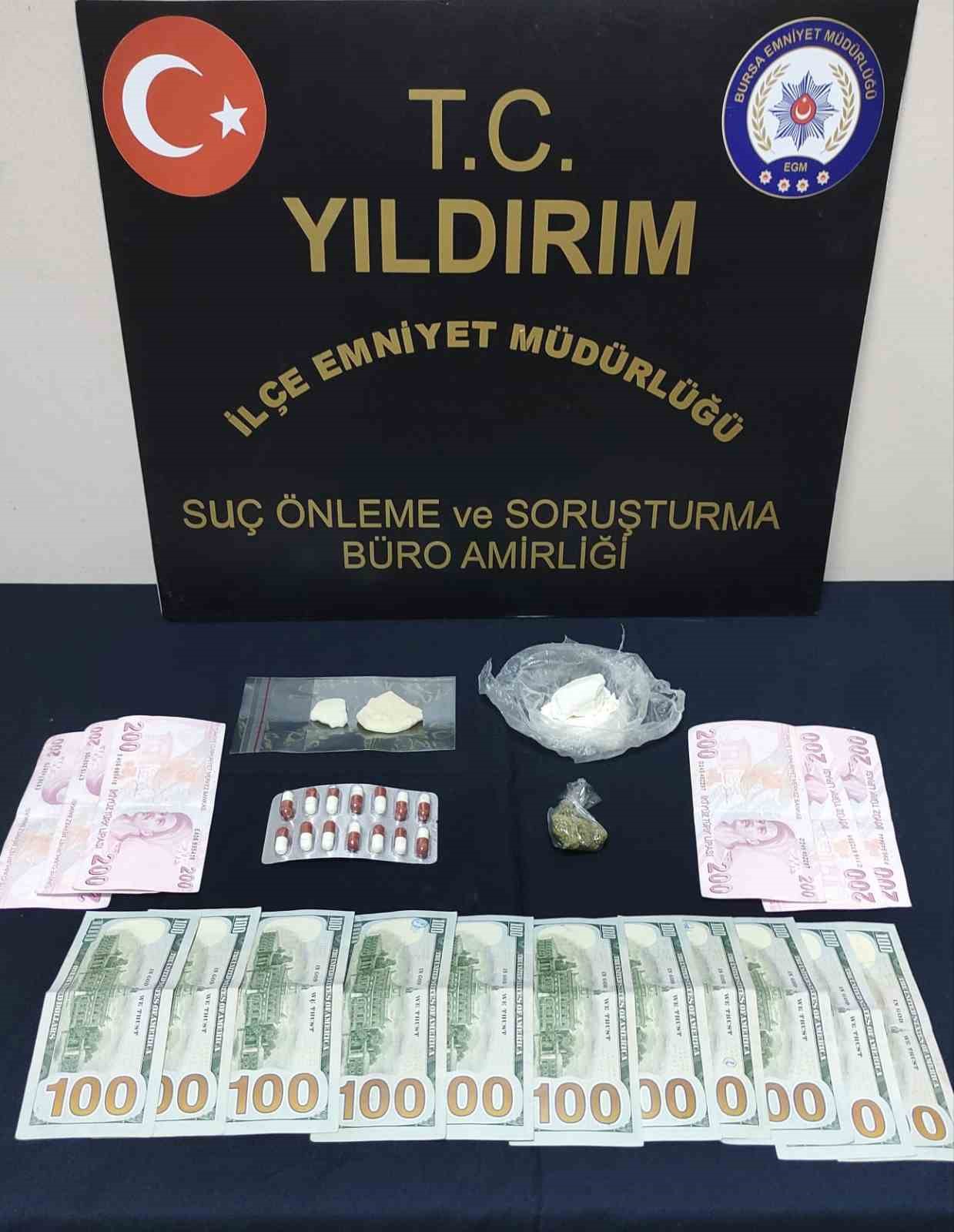 3 Gün Takip Edildi, Üzerinde 42,2 Gram Uyuşturucuyla Yakalandı